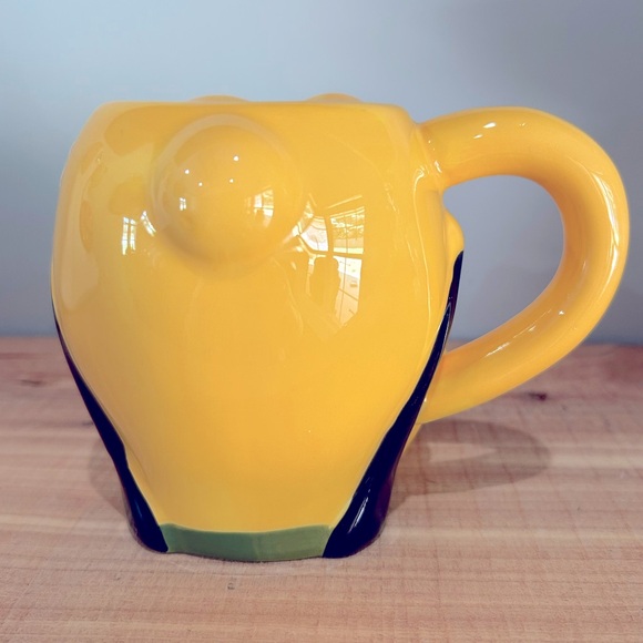 NEW Disney Pluto Ceramic Mug - Picture 3 of 7